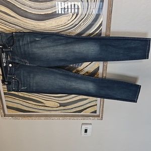 GAP NWOT/Never Worn Size 10 Distressed & Cool Side Detail Dark Seam/Stripe